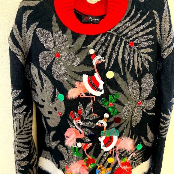 33 degrees in women’s sweater - Picture 8 of 13